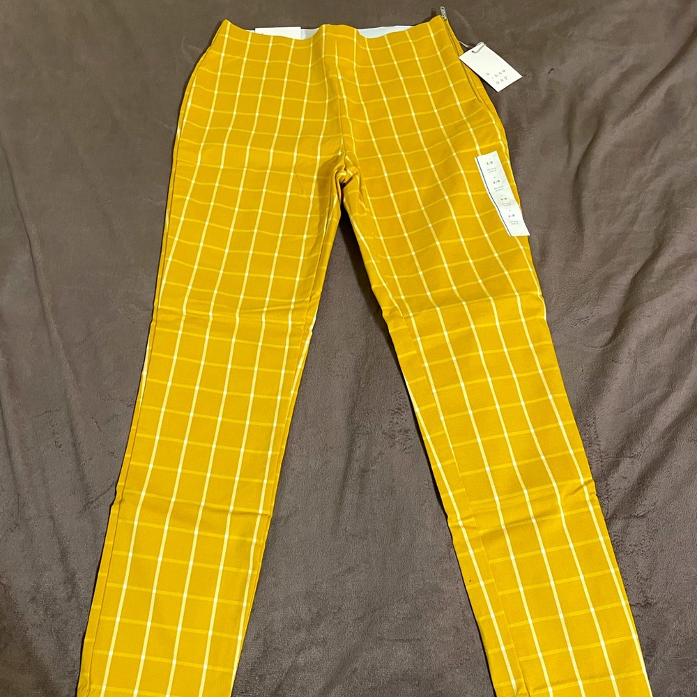 Gold plaid high rise skinny ankle pants